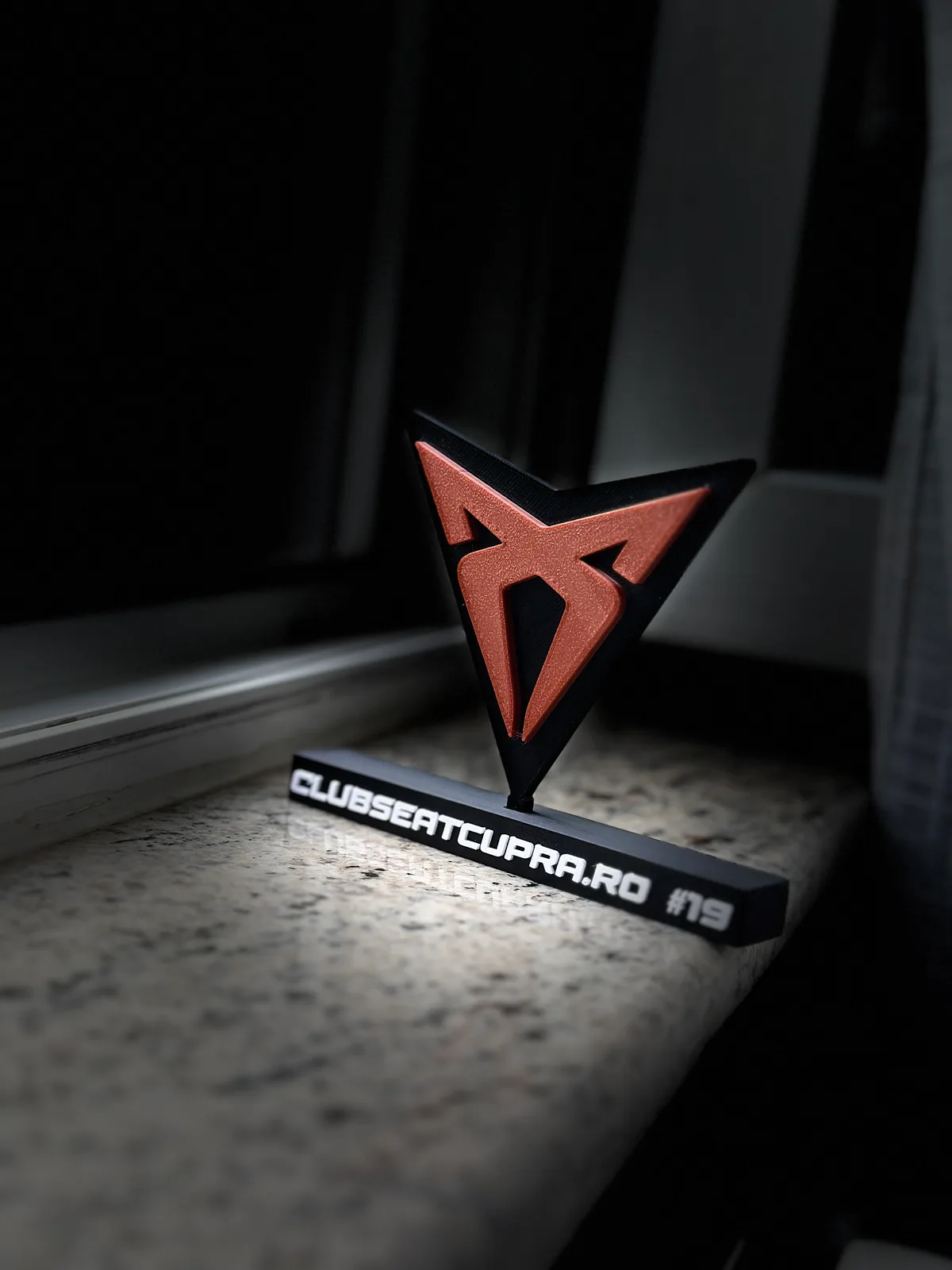 Custom Cupra Trophy — imaginea 1 din 3